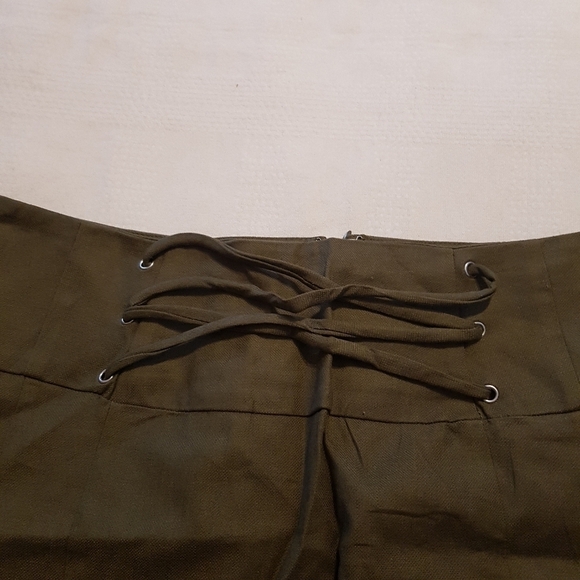 New York & Company women's size 12 olive green high low skirt NWT - Picture 3 of 6
